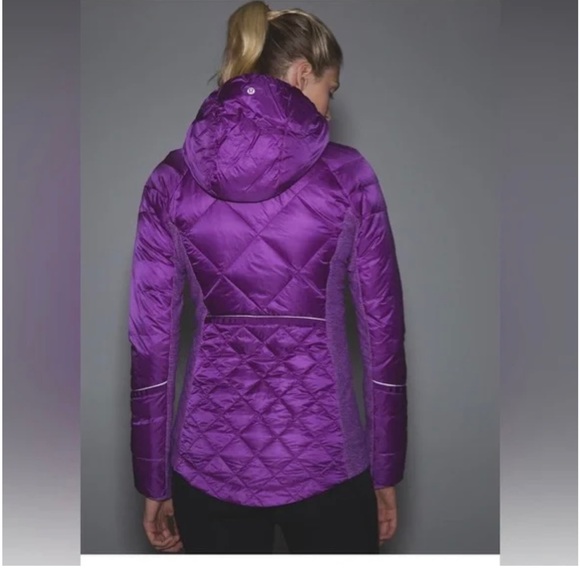 COPY - Lululemon Down For A Run Puffer Jacket Size 8 - Picture 5 of 11